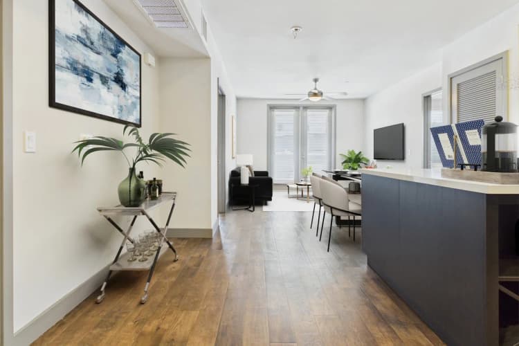 Milwaukee apartments for rent - image - 29043559