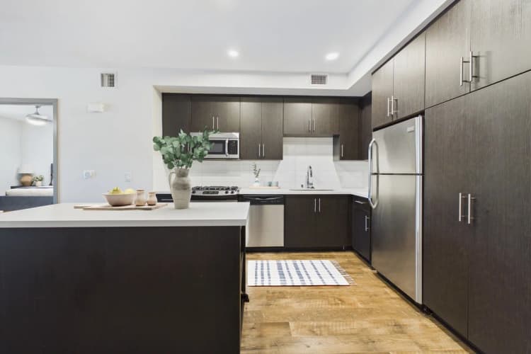 Milwaukee apartments for rent - image - 29043320