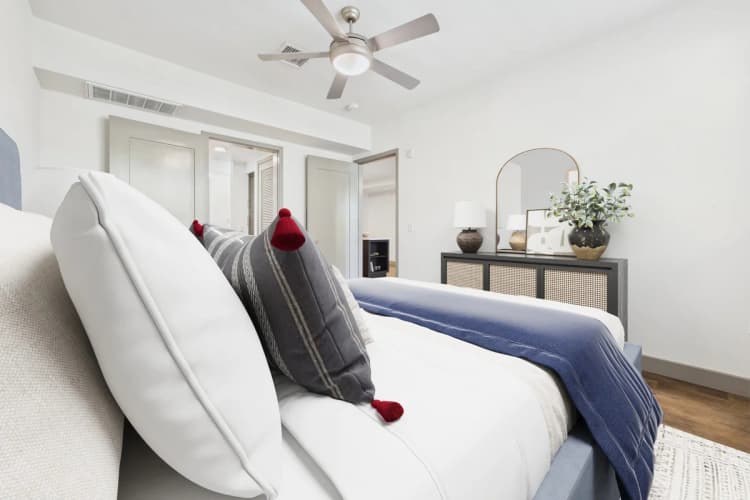 Milwaukee apartments for rent - image - 29043314