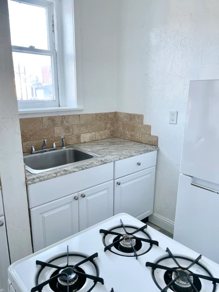 Milwaukee apartments for rent - image - photo feb 04, 4 03 45 pm