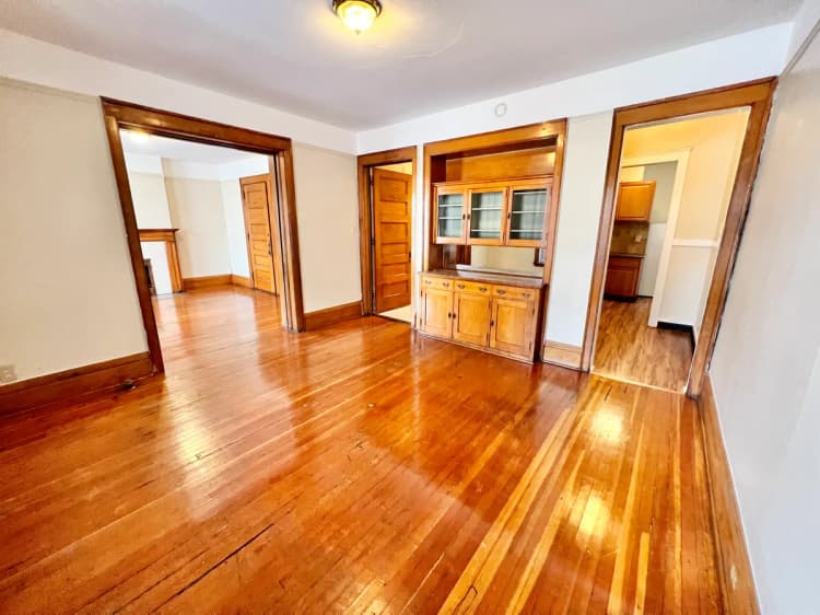 Milwaukee apartments for rent - image - IMG_1086