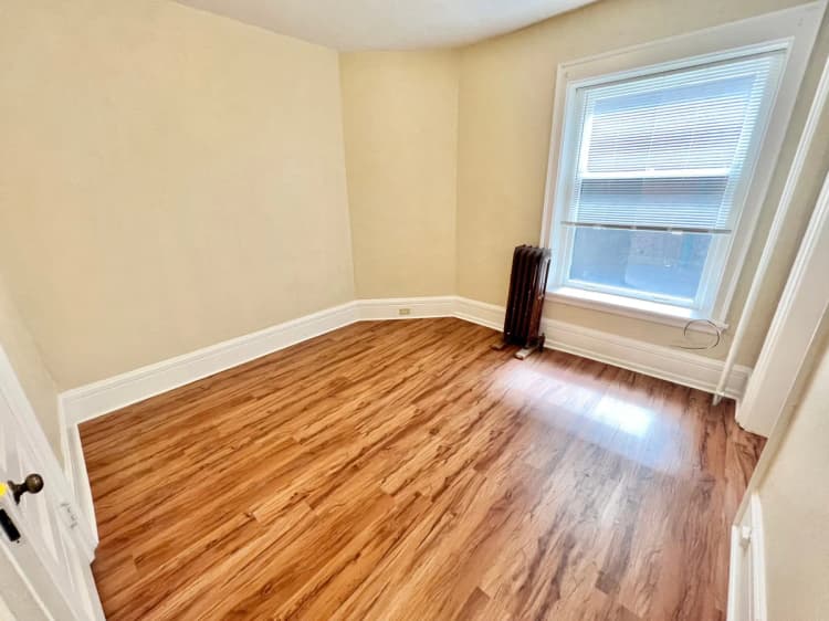 Milwaukee apartments for rent - image - IMG_1176