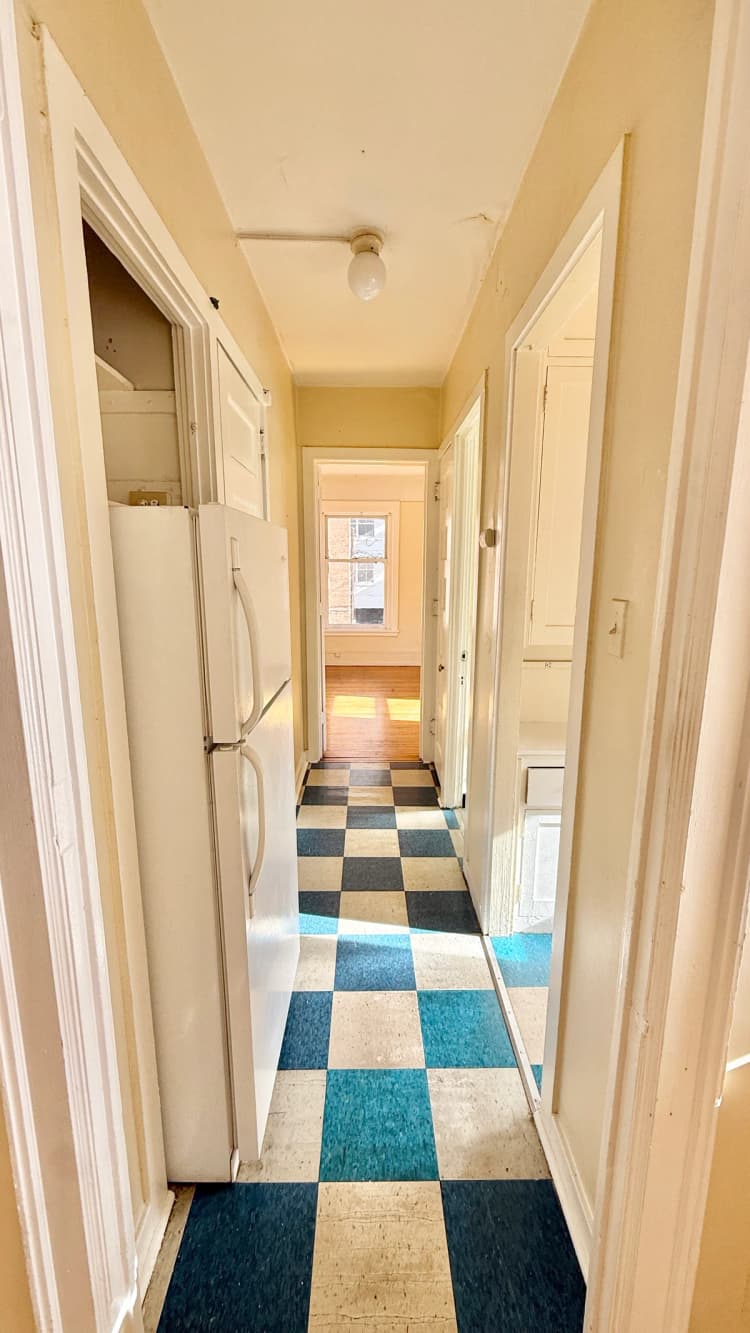Milwaukee apartments for rent - image - 9AC87700-9C4F-40A2-A2BA-19A5391793ED